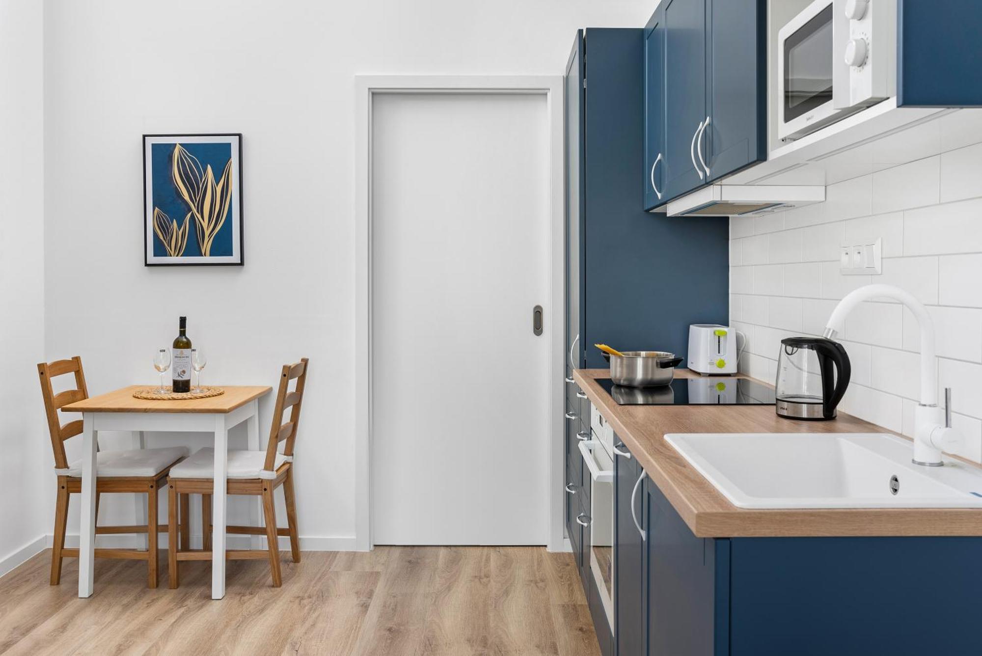 Utulny Apartman V Centru Azur Брно Экстерьер фото
